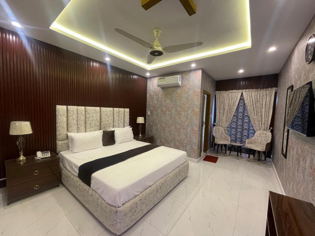 Hotel Croydon International Rawalpindi Dış mekan fotoğraf